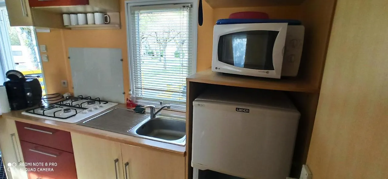 Mobil-Home Au Pied Des Pyrenees Castillon-en-Couserans 0*,